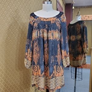 🔸️Flowy Long Sleeve Printed Dress